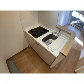 コンパクトなキッチンで掃除もラクラク