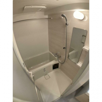 ゆったり過ごせるお風呂です