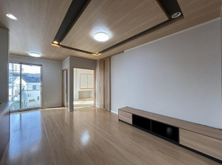 【居間・リビング】