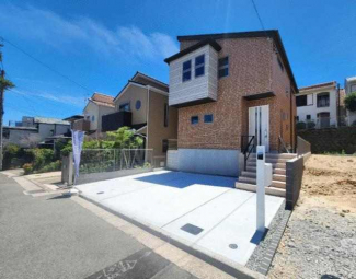 宝塚市宝梅３丁目　新築戸建の画像