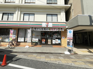 セブンイレブン古町駅店まで150m