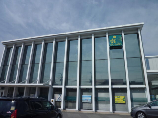 伊予銀行まで250m