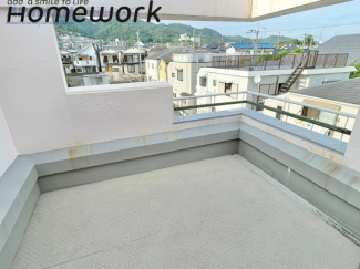 【バルコニー】