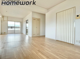 【居間・リビング】