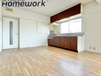 【居間・リビング】