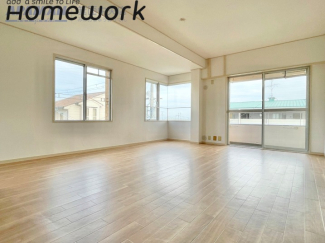 【居間・リビング】