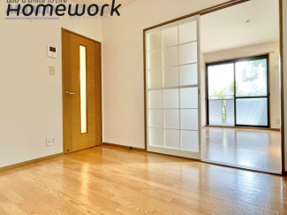 【居間・リビング】