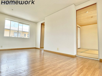 【居間・リビング】