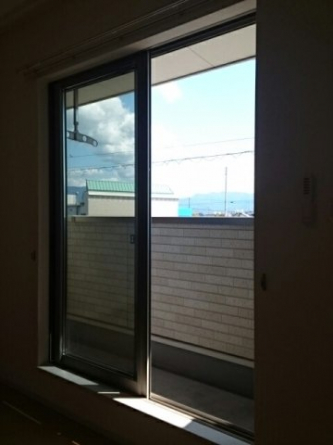 【バルコニー】