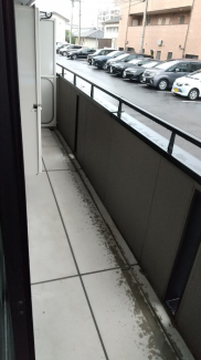 【バルコニー】