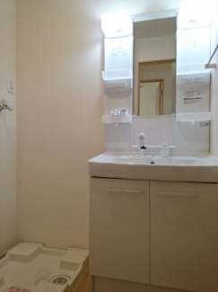 【洗面所】