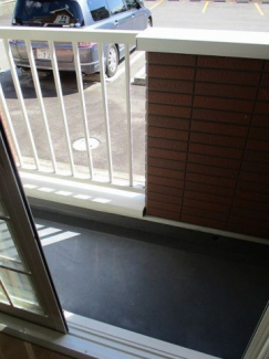 【バルコニー】