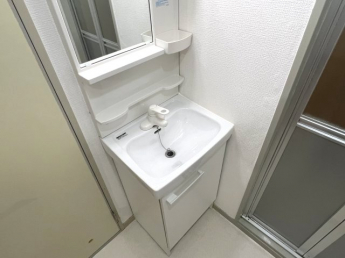 【独立洗面所】