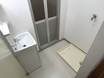 【洗面所】