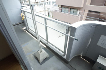 【バルコニー】