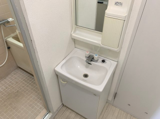 【洗面所】
