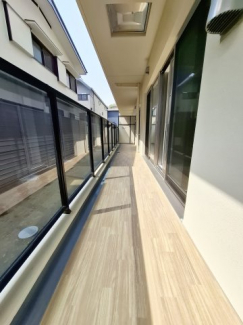 【バルコニー】