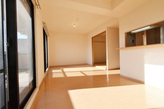 【居間・リビング】