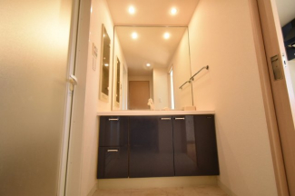 【独立洗面所】