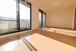 【居間・リビング】