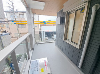 【バルコニー】