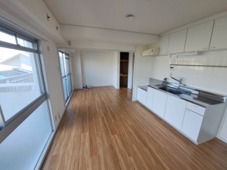 【居間・リビング】