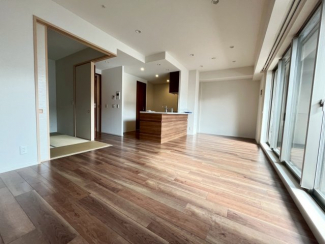 【居間・リビング】