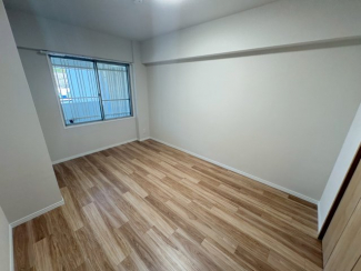 広々とした洋室です