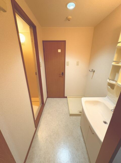 近江八幡市桜宮町のマンションの画像