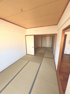 近江八幡市桜宮町のマンションの画像