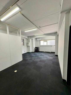 トーアロードビルの画像