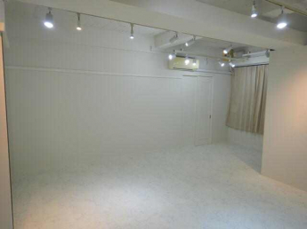 丸中ビルの画像