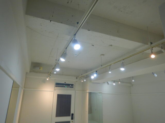 丸中ビルの画像