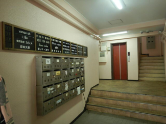 丸中ビルの画像