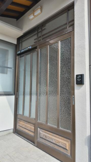 玄関ドア　チャイム