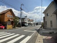 前面道路・交差点です。