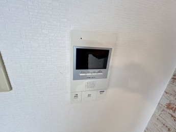 インターホンです