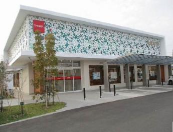 愛媛銀行はなみずき支店様まで700m