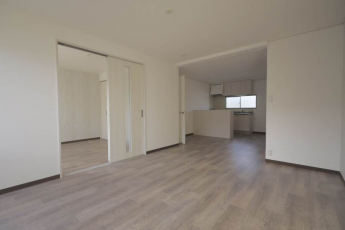 【居間・リビング】