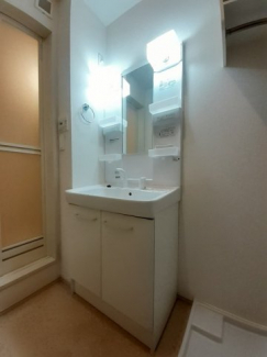 【洗面所】