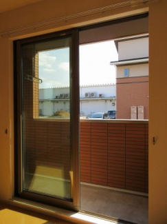 【バルコニー】