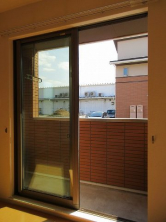 【バルコニー】