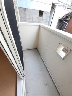 【バルコニー】