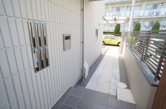 【エントランス】