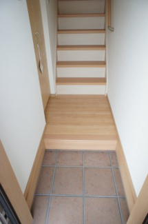 左右反転タイプです