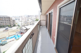 【バルコニー】