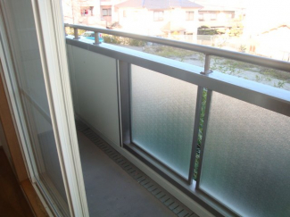 【バルコニー】