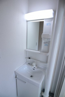 【洗面所】