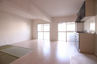 【居間・リビング】