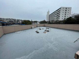 【バルコニー】